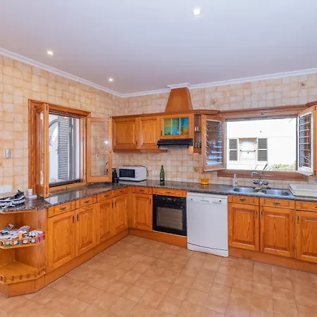 Delfin Villa *
